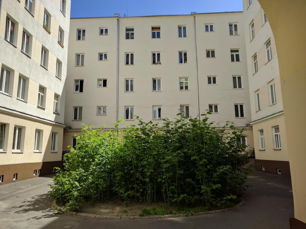 Nikola Tesla By Mythings Apartment Warsaw Exterior photo